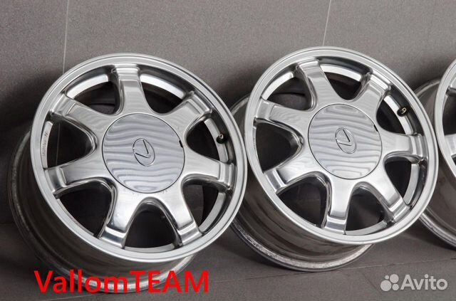 Лот UP624637-1 Оригинальные 16-е диски lexus Лот UP624637-1 Оригинальные 16-е диски lexus