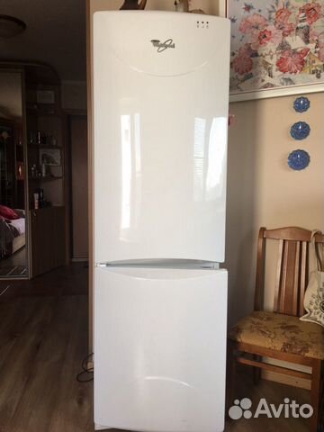 Холодильник Whirlpool Холодильник Whirlpool