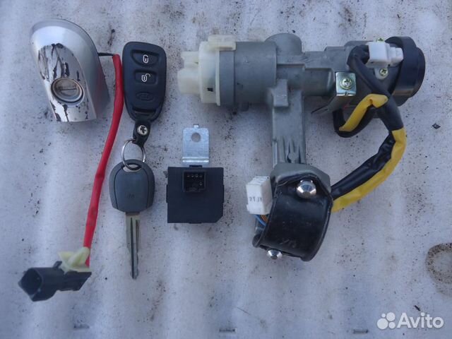 Замок зажигания Kia Sportage 2006-2010 Замок зажигания Kia Sportage 2006-2010