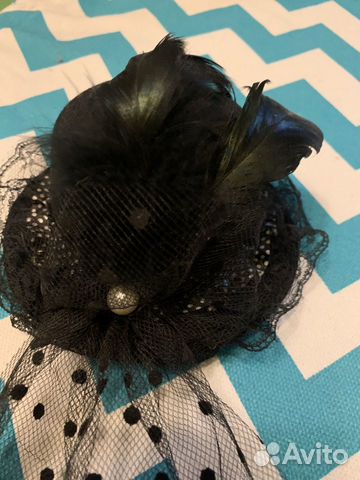 Декоративная шляпка на заколках