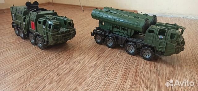 Военные машины (2 шт.) Военные машины (2 шт.)