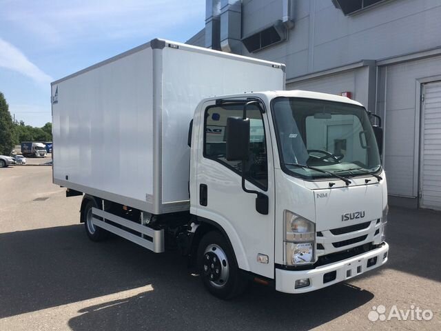 Isuzu NMR85H мебельный фургон Isuzu NMR85H мебельный фургон