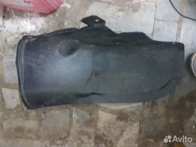 Подкрылок задний правый opel Astra-H