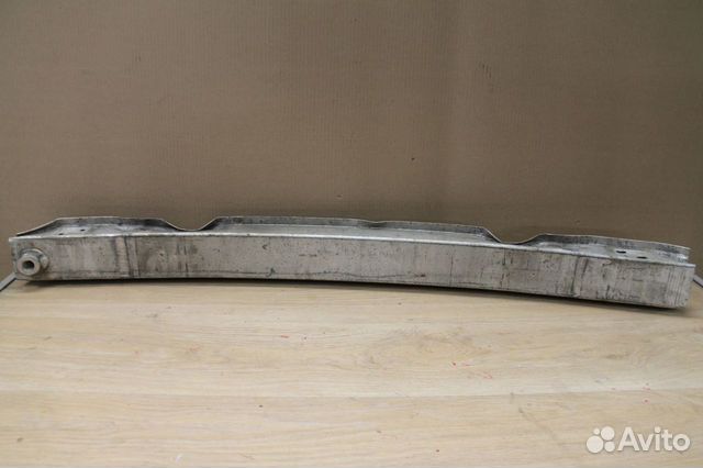 Усилитель бампера переднего Audi A6 S6 (C7)