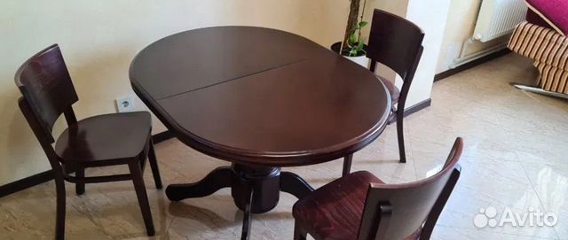 Кухонный раздвижной деревянный стол Кухонный раздвижной деревянный стол