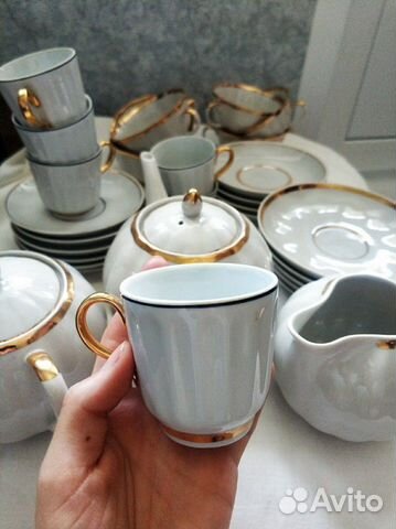 Сервиз чайный из тонкого фарфора Сервиз чайный из тонкого фарфора