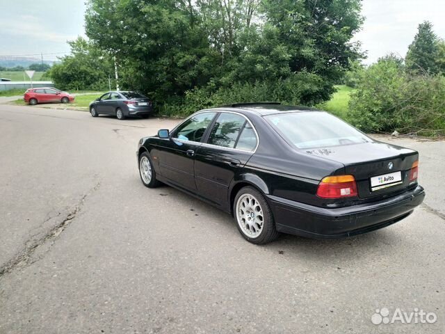 BMW 5 серия 2.2 МТ, 2002, 269 000 км BMW 5 серия 2.2 МТ, 2002, 269 000 км
