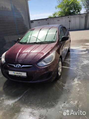 Hyundai Solaris 1.4 МТ, 2012, 158 000 км Hyundai Solaris 1.4 МТ, 2012, 158 000 км