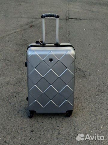 Чемодан в отпуск серый Чемодан в отпуск серый