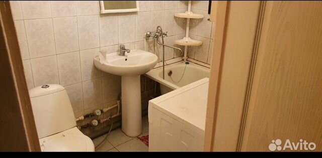1-к квартира, 35 м², 4/5 эт. 1-к квартира, 35 м², 4/5 эт.
