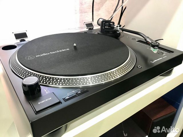 Виниловый проигрыватель Audiotechnica AT-LP120 BT