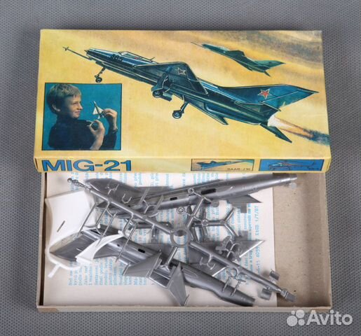 Модель миг-21 гдр plasticart самолет MIG-21 1986 г
