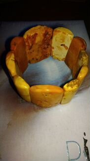 Браслет белый королевский пейзажныйянтарь 68 грамм