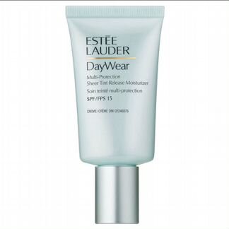 Este Lauder daywear sheer tint