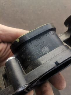 Впускной коллектор Audi левый 3.0Т 06E133109AF