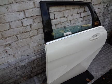 Дверь задняя левая Мерседес w246 B