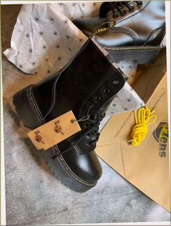 Зимние ботинки Dr.Martens с мехом