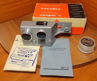 Насадка на кинокамеру 