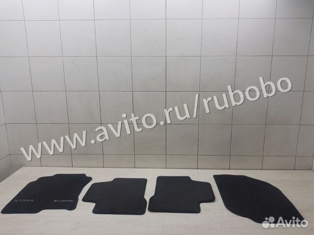 Комплект ковриков Nissan X-Trail T30