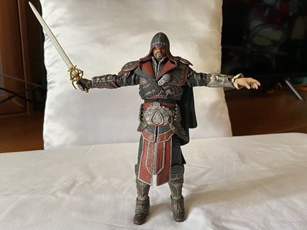 Фигурка Assassin's Creed: Ezio