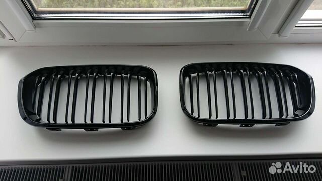 Ноздри решетки BMW F20 F21 1 серии рест от 2015