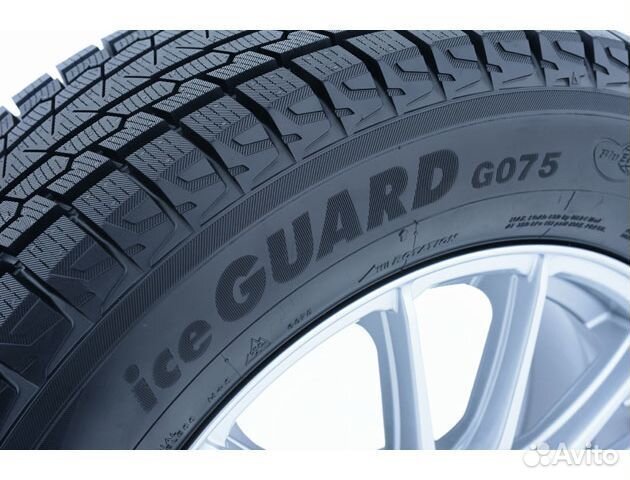 Yokohama Ice Guard SUV G075 235/55 R20 102Q