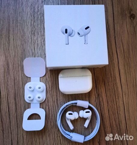 Беспроводные наушники AirPods Pro