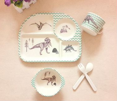 Посуда из бамбука детская бамбуковая с динозавром