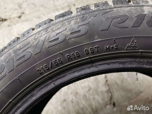 Pirelli Ice Zero 215/55 R18