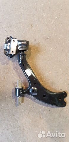 Рычаг передний левый Honda CR-V-4