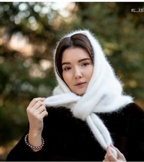 Косынка бактус пух норки (капор, косышка, шаль, ша