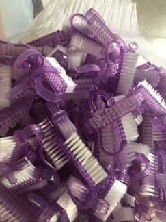 Щеточка для маникюра