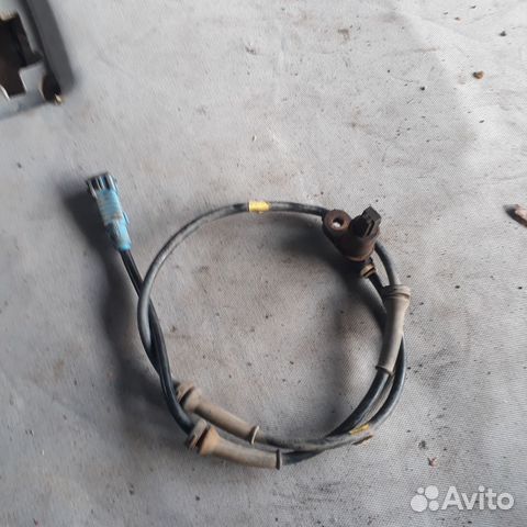 Датчик ABS задний Пежо 206