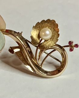 Брошь золотая винтаж Италия 750