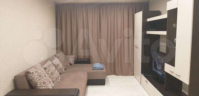 1-к. квартира, 40 м², 1/5 эт.