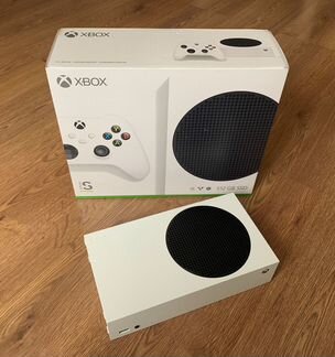 Игровая приставка Microsoft Xbox Series S