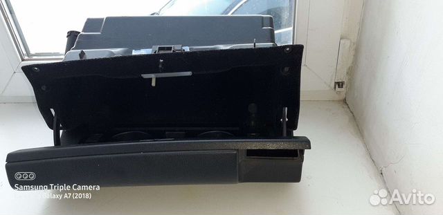 Бардачок Mersedes W210