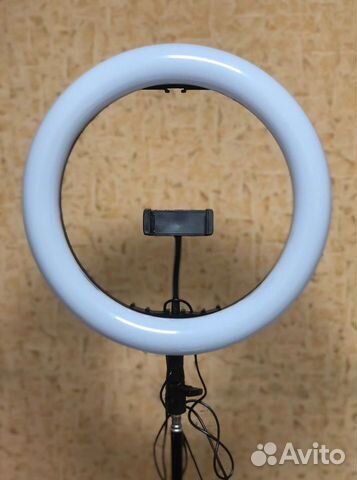 Новая кольцевая лампа