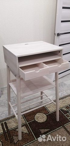 Бюро IKEA новое