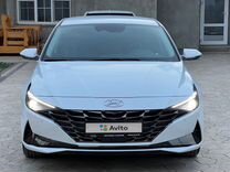 Hyundai Elantra, 2020, с пробегом, цена 2 100 000 руб.