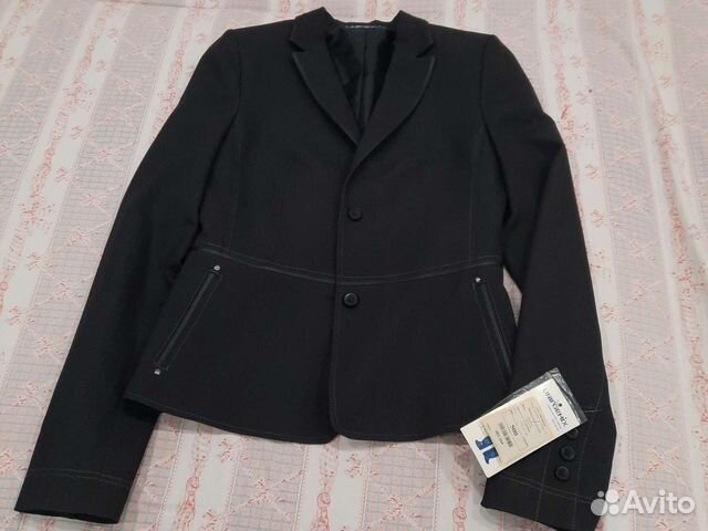 Школьный пиджак новый на девочку