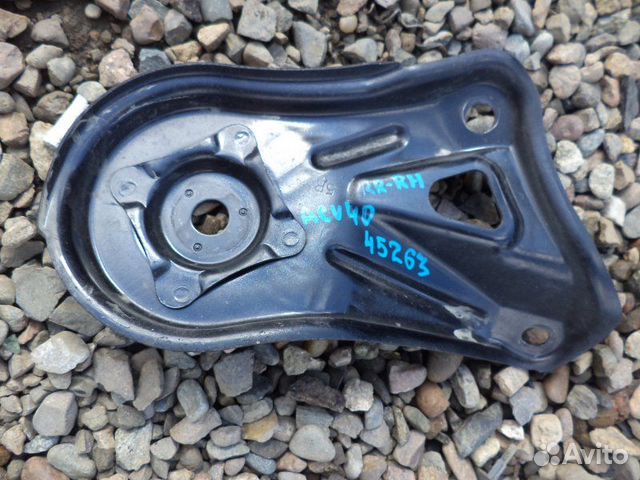 Кронштейн балки двигателя задний правый Toyota