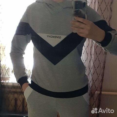 Спортивный костюм