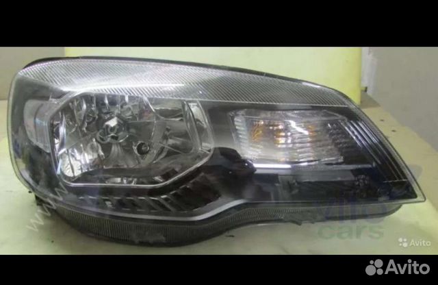 Фара правая FAW V5