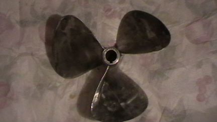 Катер Волга.гребной винт