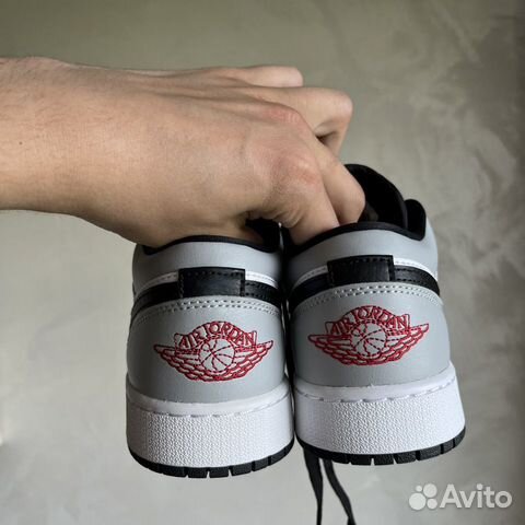 Кроссовки nike air Jordan 1 low light smoke grey