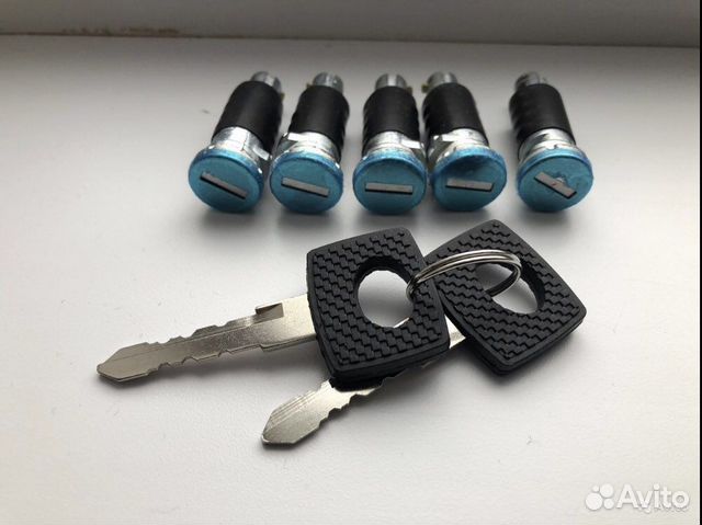 Личинки замков MB Sprinter, VW LT