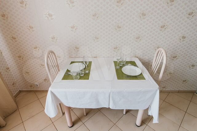 2-к. квартира, 55 м², 3/10 эт.