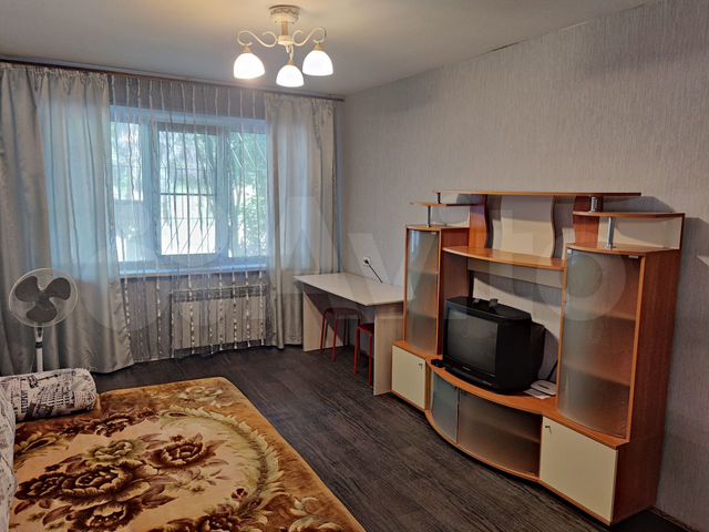 1-к. квартира, 35 м², 1/9 эт.