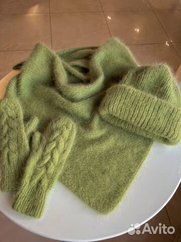 Шапка бактус варежки